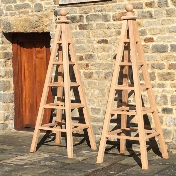 Large Oak Garden Obelisk With Saltire Cross